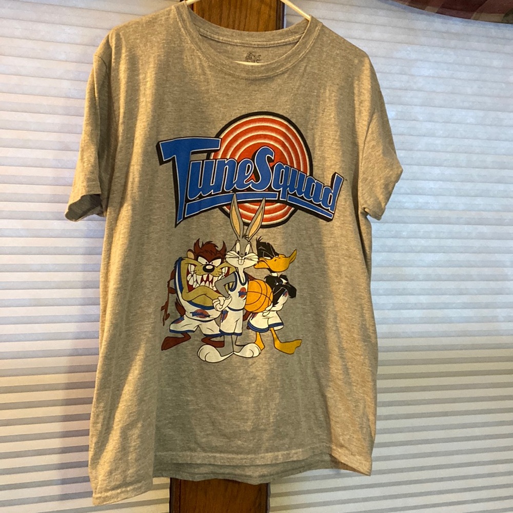 Tunes Squad T-shirt Size Large